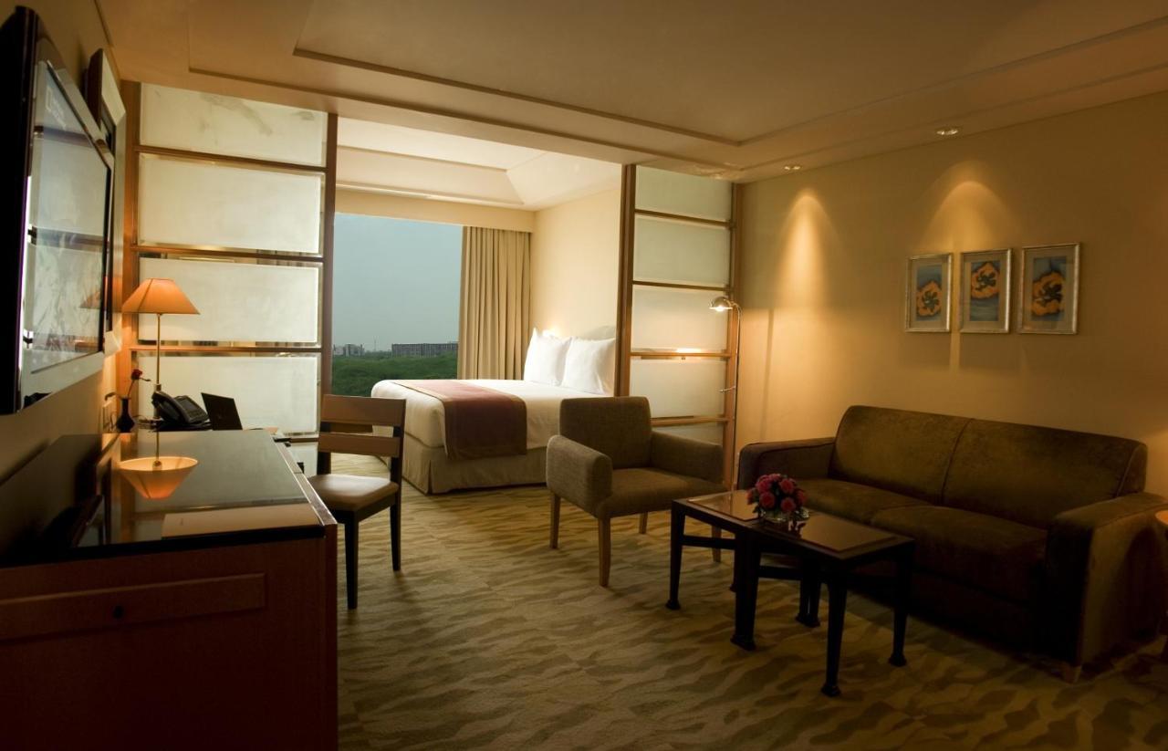 Hotel The Grand Neu-Delhi Exterior foto
