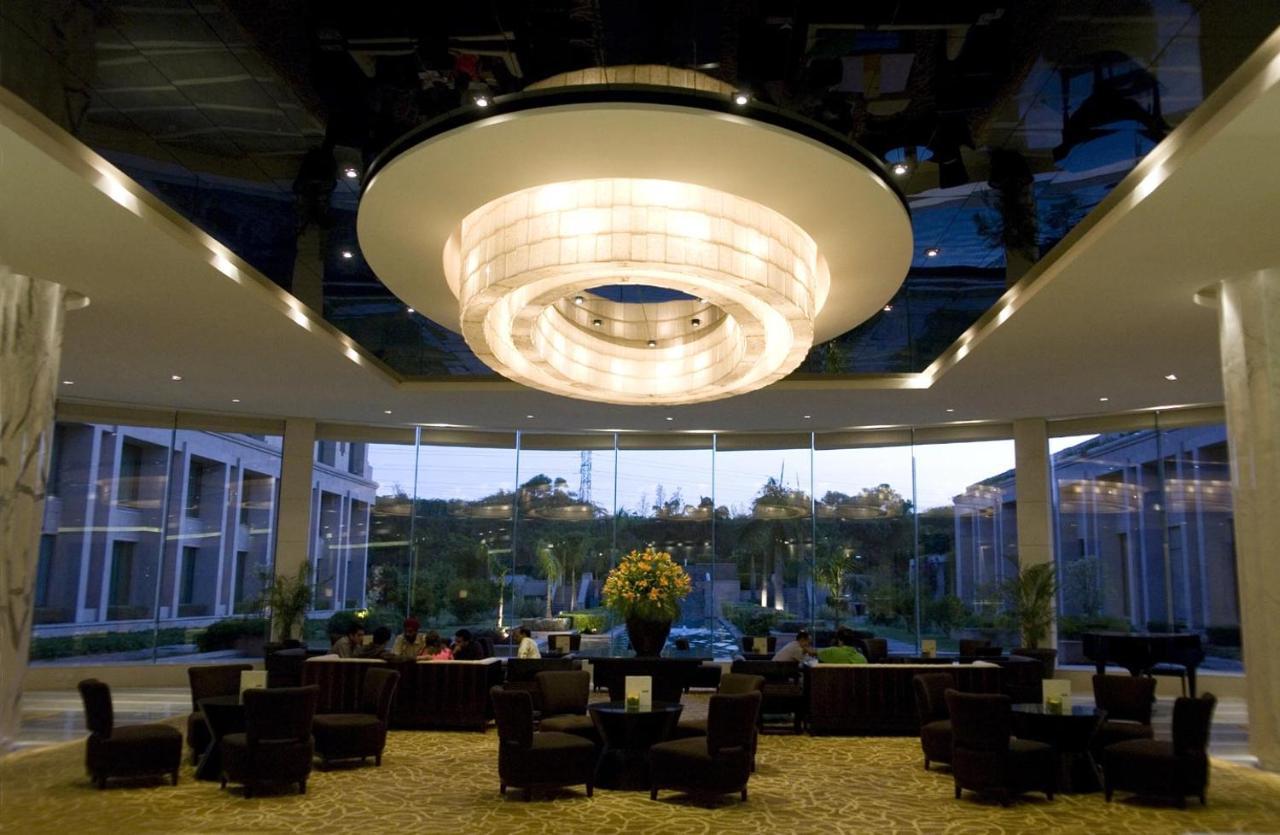 Hotel The Grand Neu-Delhi Exterior foto
