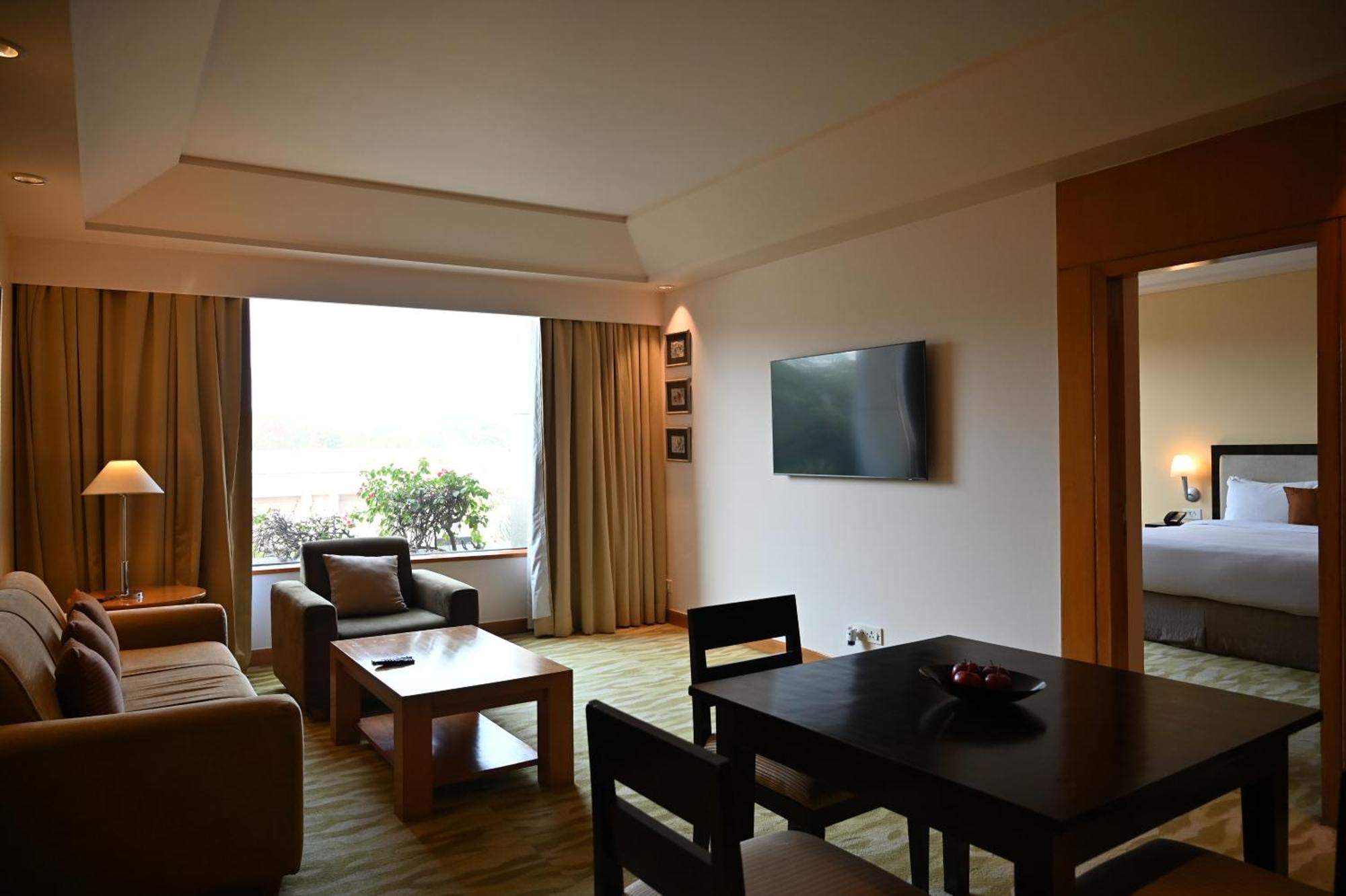 Hotel The Grand Neu-Delhi Exterior foto